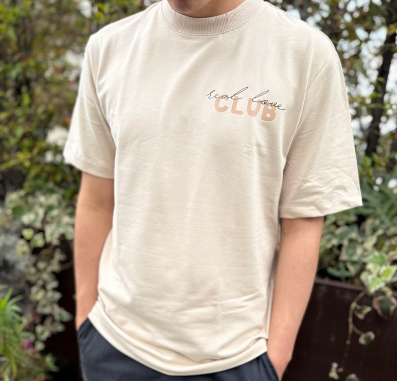 Camiseta love is, BJUS