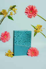 Biblia devocional mujer verdadera, imitación piel azul - NBLA