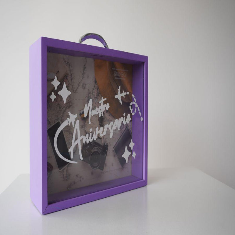 Alcancía maletín viajero doble propósito, color morada