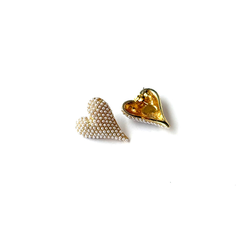 Aretes Corazón mini perlitas