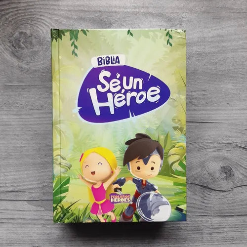 Biblia Sé un Héroe - Tapa Dura TLA